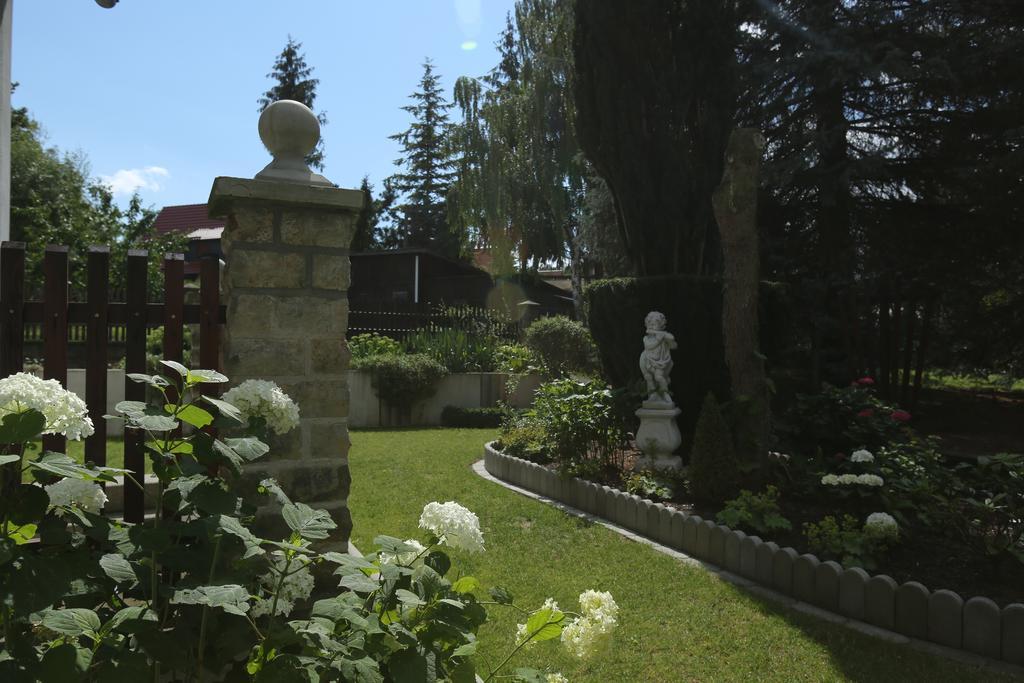 Pension Clajus Weimar  Exterior photo